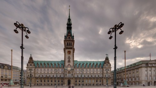 Hamburger Rathaus - rectilineares Panorama